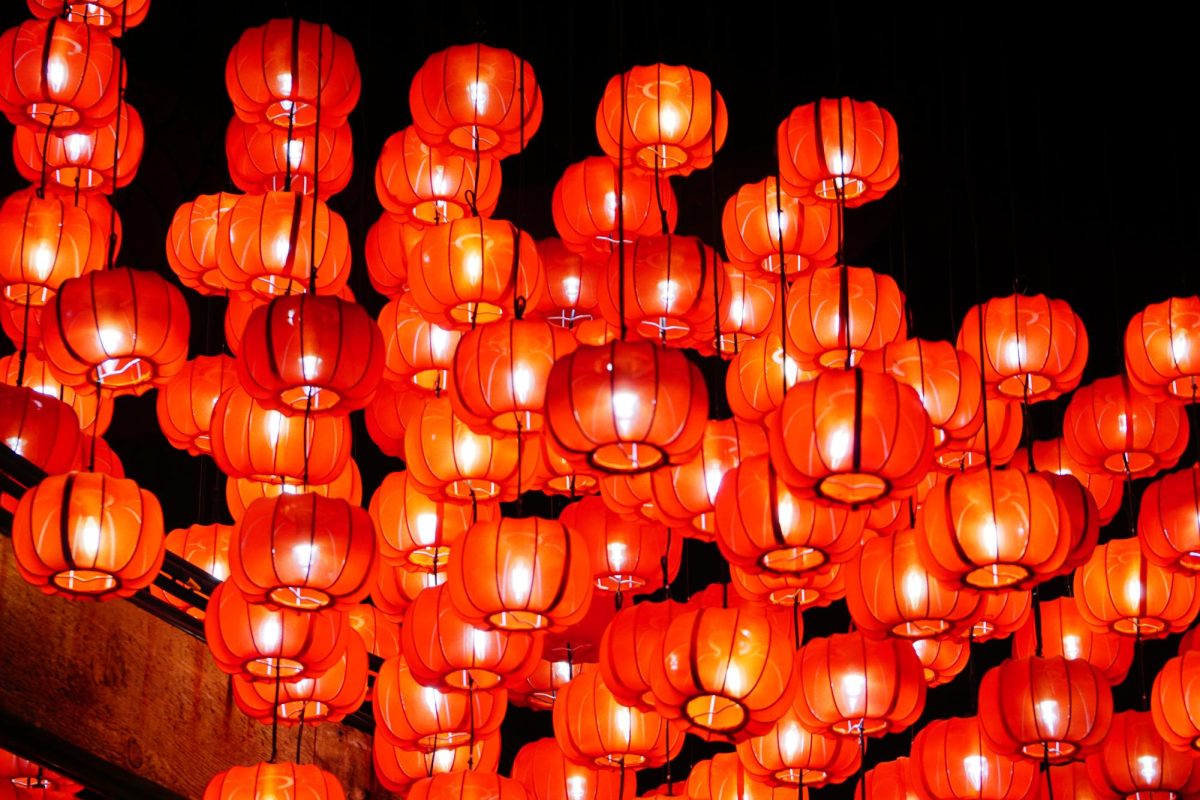 Chinese New Year Celebrations with Lanterns in Singapore. (Photo by Dileep Kaluaratchie via Wikimedia Commons)